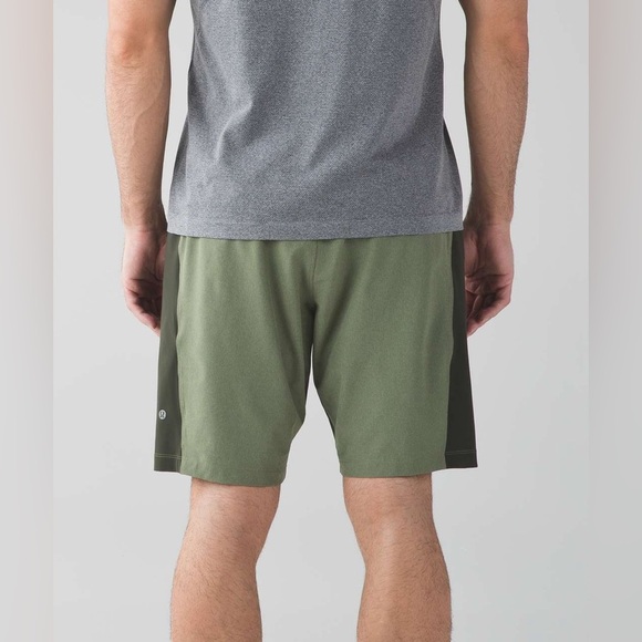 LULULEMON | men’s Namaste at the beach swim shorts | size large - Picture 2 of 5